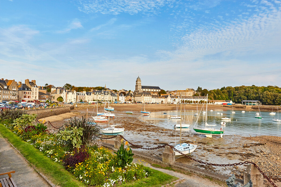 Cove and Solidor Tower - Saint-Servan in Saint-Malo