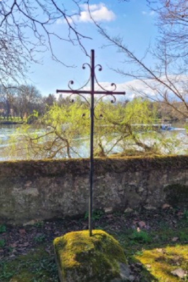 Croix Saint-Sulpice, Seine-Port Croix Saint-Sulpice, Seine-Port