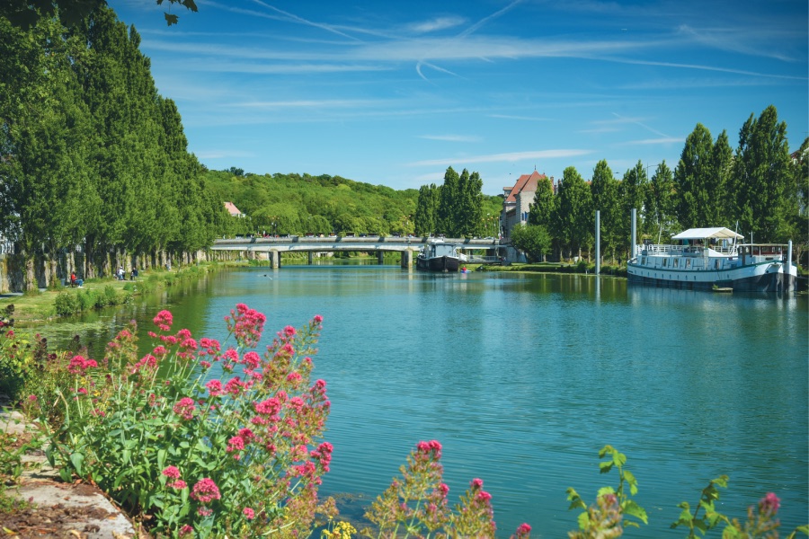 La Marne à Melun La Marne à Melun